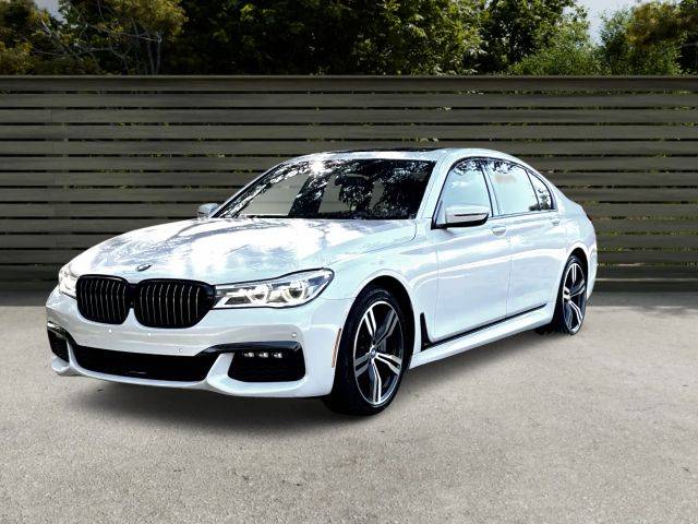 2019 BMW 7 Series 750i RWD photo