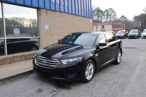 2019 Ford Taurus SEL FWD photo