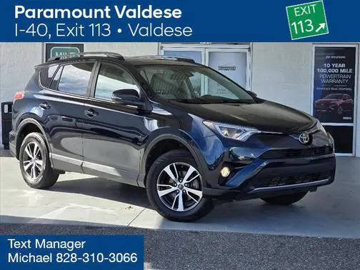 2018 Toyota RAV4 XLE FWD photo