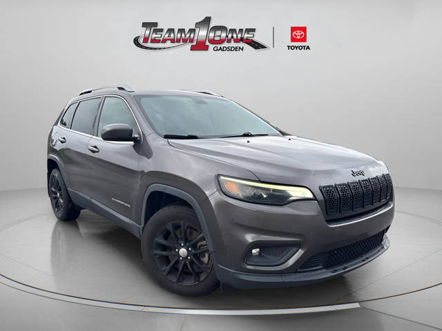 2019 Jeep Cherokee Latitude Plus FWD photo