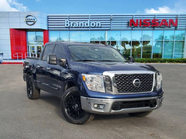 2018 Nissan Titan SV 4WD photo