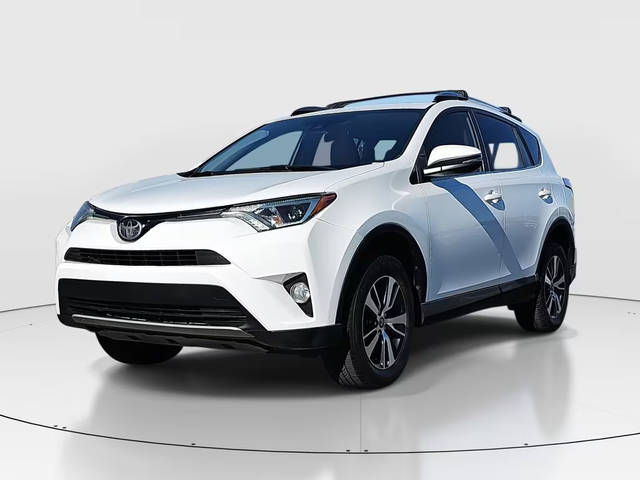 2018 Toyota RAV4 XLE FWD photo