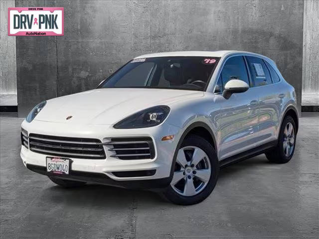 2019 Porsche Cayenne  AWD photo