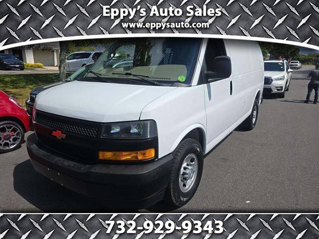 2018 Chevrolet Express Cargo  RWD photo