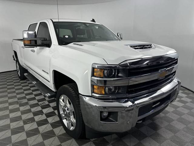 2019 Chevrolet Silverado 2500HD LTZ 4WD photo