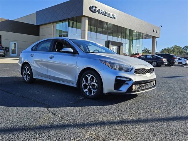 2019 Kia Forte LXS FWD photo