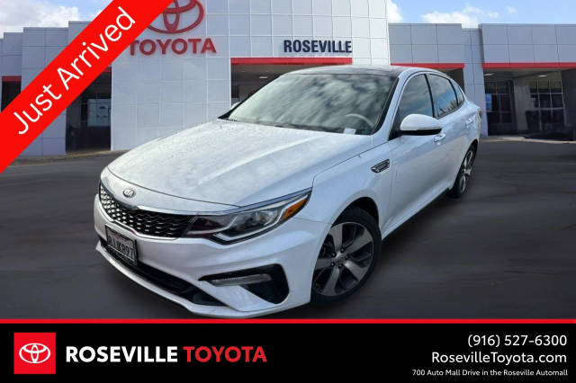 2019 Kia Optima S FWD photo