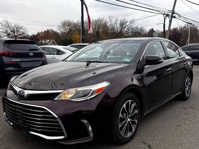 2018 Toyota Avalon XLE FWD photo
