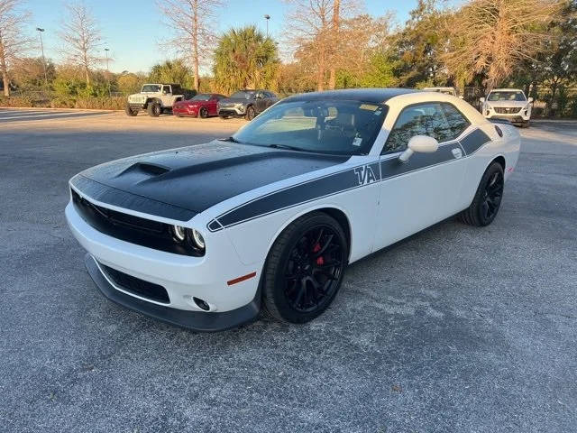 2019 Dodge Challenger R/T RWD photo