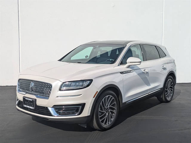 2019 Lincoln Nautilus Reserve FWD photo