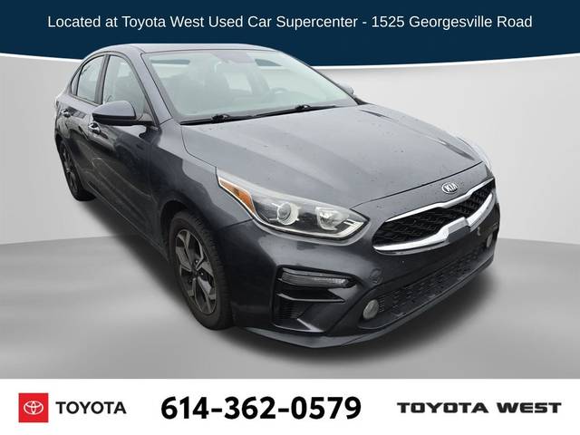 2019 Kia Forte LXS FWD photo