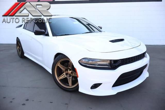 2019 Dodge Charger R/T RWD photo