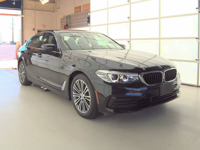 2019 BMW 5 Series 530i xDrive AWD photo