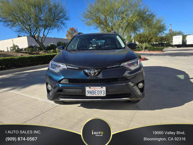 2018 Toyota RAV4 XLE FWD photo