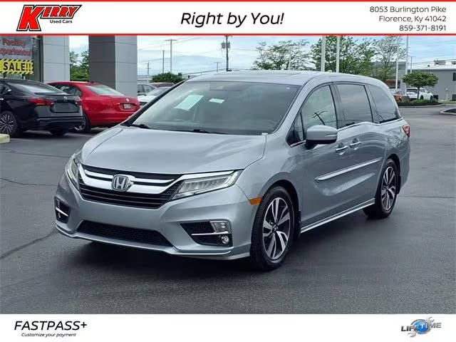 2019 Honda Odyssey Elite FWD photo