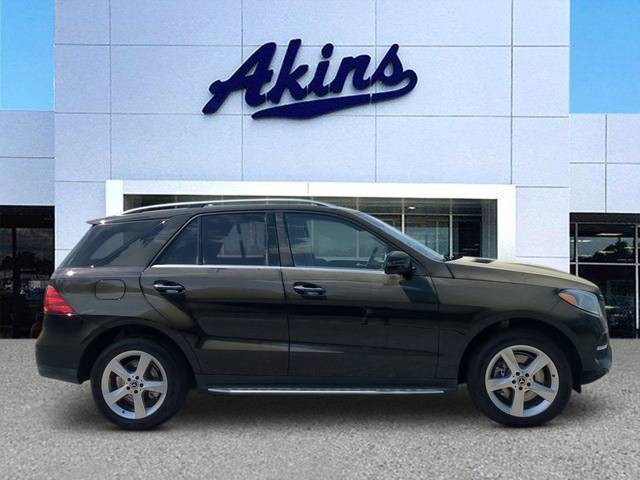 2019 Mercedes-Benz GLE-Class GLE 400 AWD photo