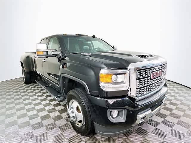 2019 GMC Sierra 3500HD Denali 4WD photo