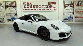 2019 Porsche 911 4 GTS AWD photo