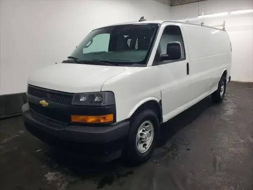 2018 Chevrolet Express Cargo  RWD photo