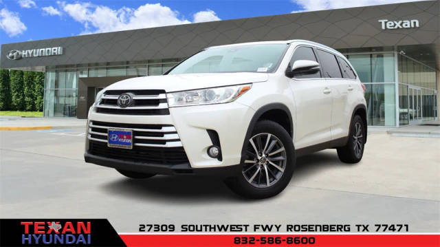 2019 Toyota Highlander XLE FWD photo