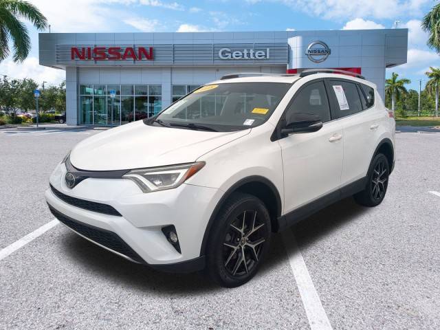 2018 Toyota RAV4 SE FWD photo