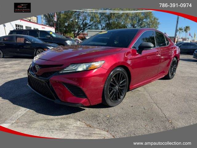 2018 Toyota Camry XSE FWD photo