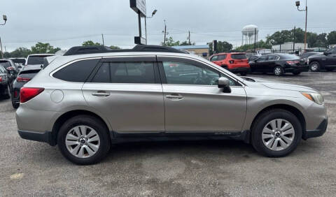 2015 Subaru Outback 2.5i Premium AWD photo