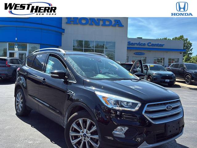 2018 Ford Escape Titanium 4WD photo