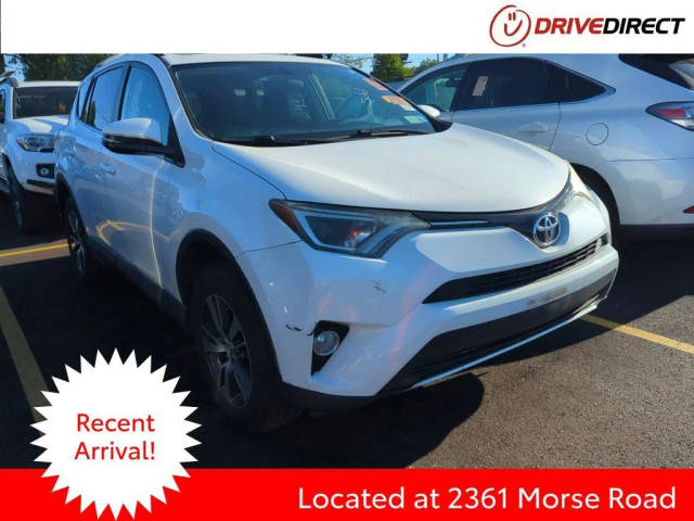 2016 Toyota RAV4 XLE AWD photo