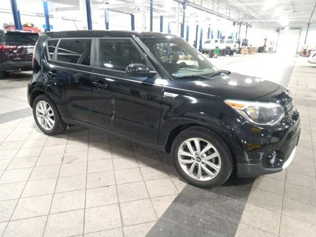 2017 Kia Soul + FWD photo