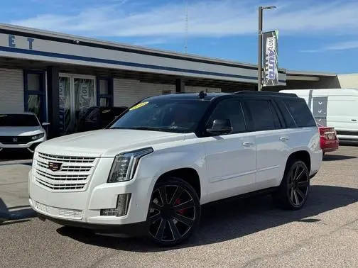 2019 Cadillac Escalade Platinum 4WD photo