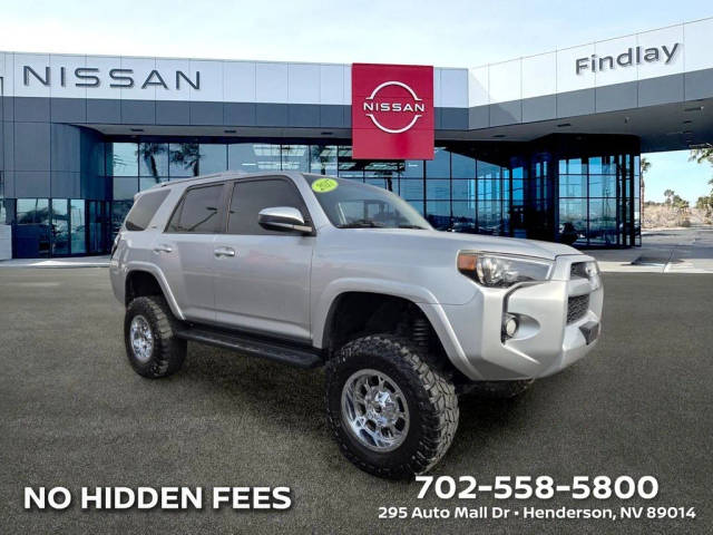 2017 Toyota 4Runner SR5 4WD photo