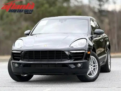 2018 Porsche Macan AWD photo