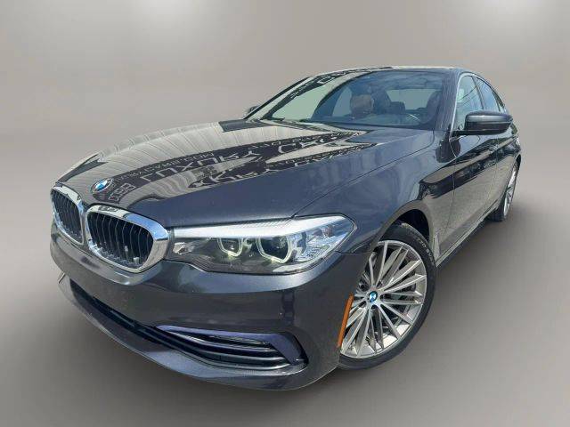 2018 BMW 5 Series 540i RWD photo
