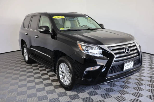 2019 Lexus GX GX 460 Premium 4WD photo