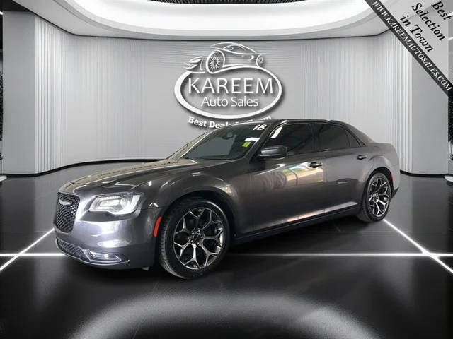 2018 Chrysler 300 300S RWD photo