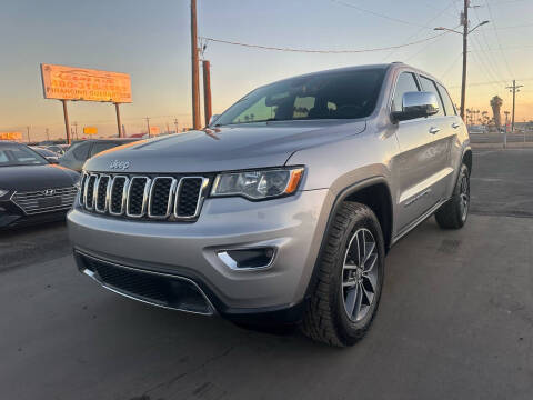 2018 Jeep Grand Cherokee Limited 4WD photo