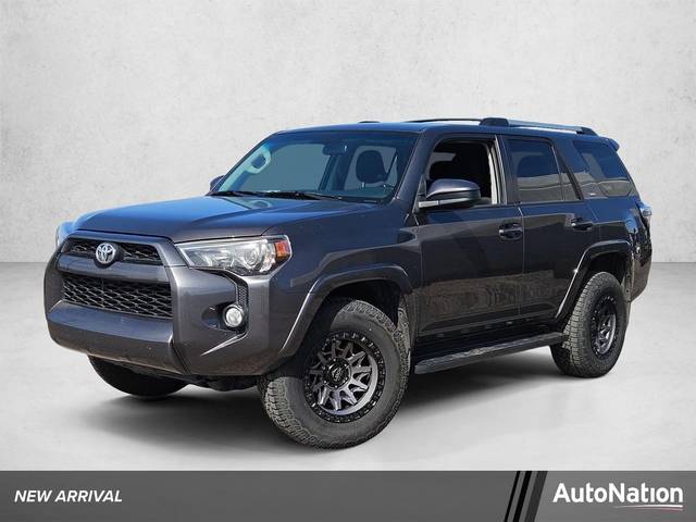 2019 Toyota 4Runner SR5 4WD photo