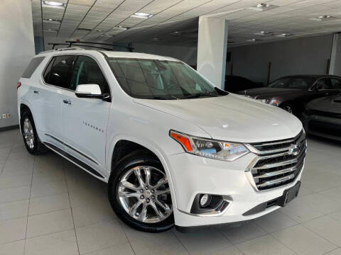 2018 Chevrolet Traverse High Country AWD photo