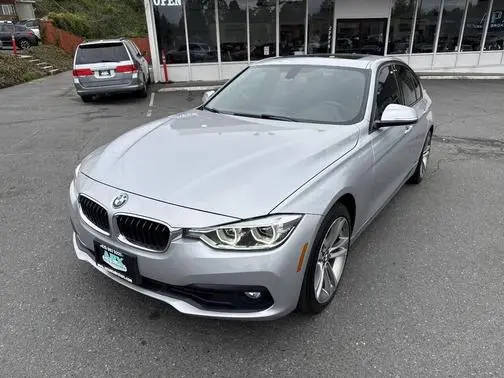 2018 BMW 3 Series 330i xDrive AWD photo