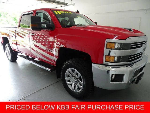 2019 Chevrolet Silverado 2500HD LTZ 4WD photo