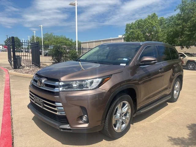 2019 Toyota Highlander Limited FWD photo
