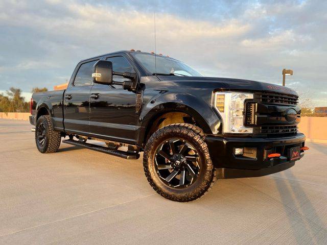 2019 Ford F-250 Super Duty XLT RWD photo