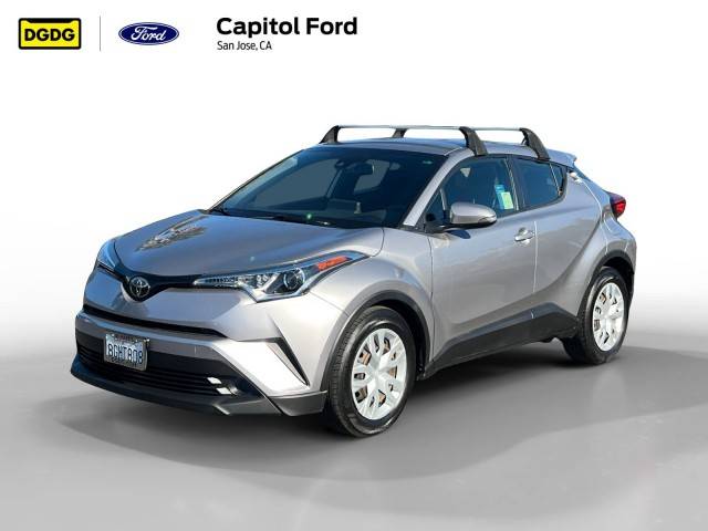 2019 Toyota C-HR LE FWD photo