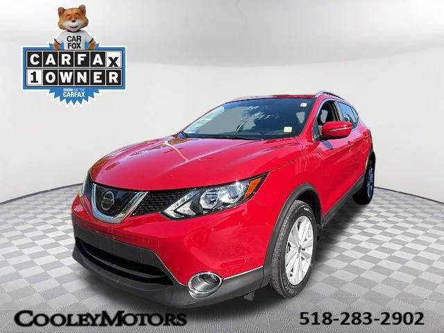 2018 Nissan Rogue Sport SV AWD photo