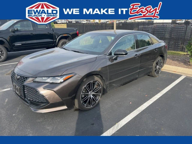 2019 Toyota Avalon Touring FWD photo