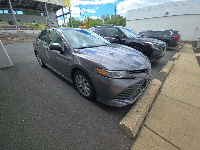 2019 Toyota Camry LE FWD photo