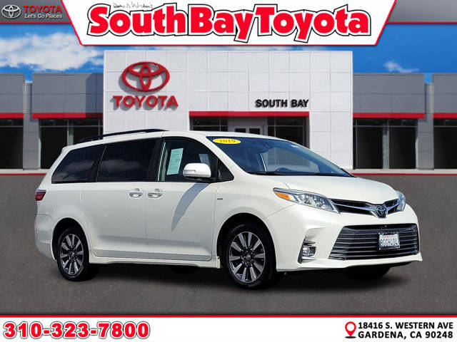 2019 Toyota Sienna Limited Premium AWD photo