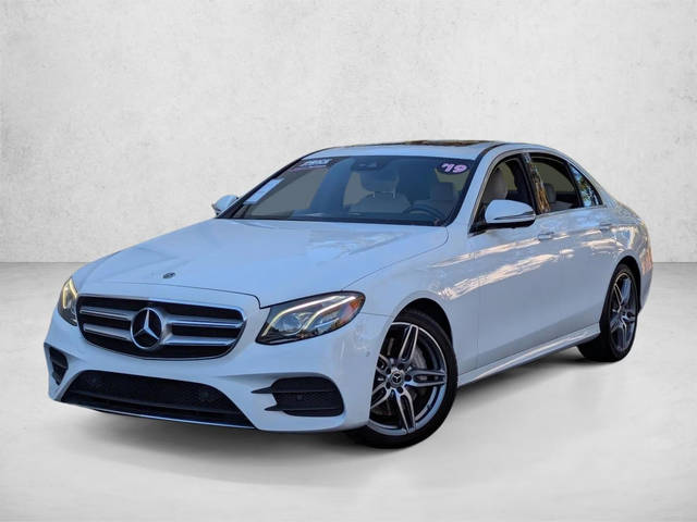 2019 Mercedes-Benz E-Class E 300 RWD photo