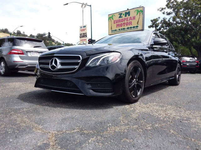 2019 Mercedes-Benz E-Class E 300 RWD photo